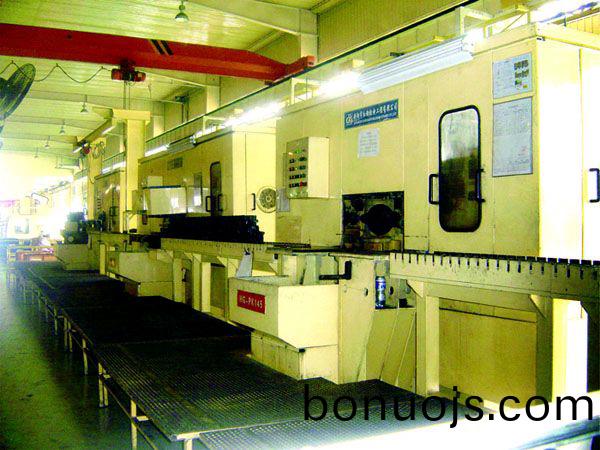 汽(qi)缸體(ti)加(jia)工生(sheng)産(chan)線(xian)