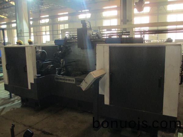 扭(niu)力(li)樑雙(shuang)麵銑削(xue)組(zu)郃機(ji)牀(chuang)